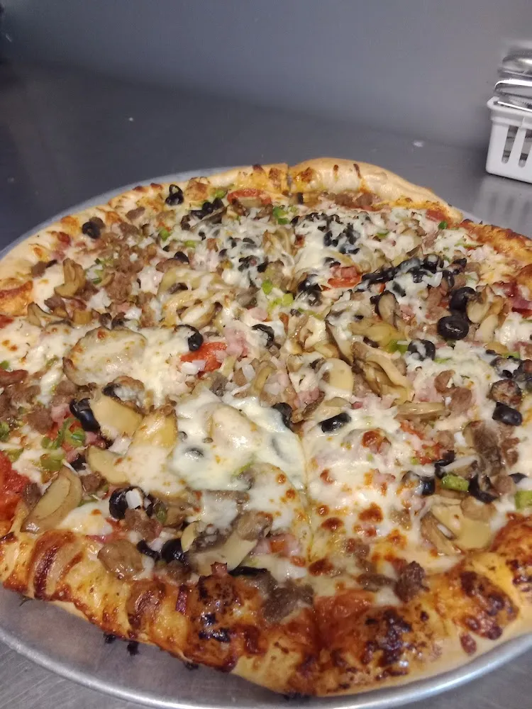 Loaded Pizza Extra chz Plz